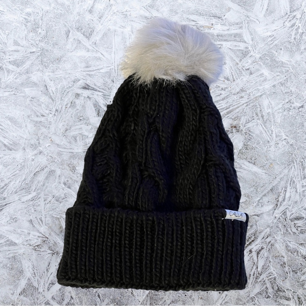 NEW CALIA Pom Pom stocking cap hat - Black with Gray/Silver Pom